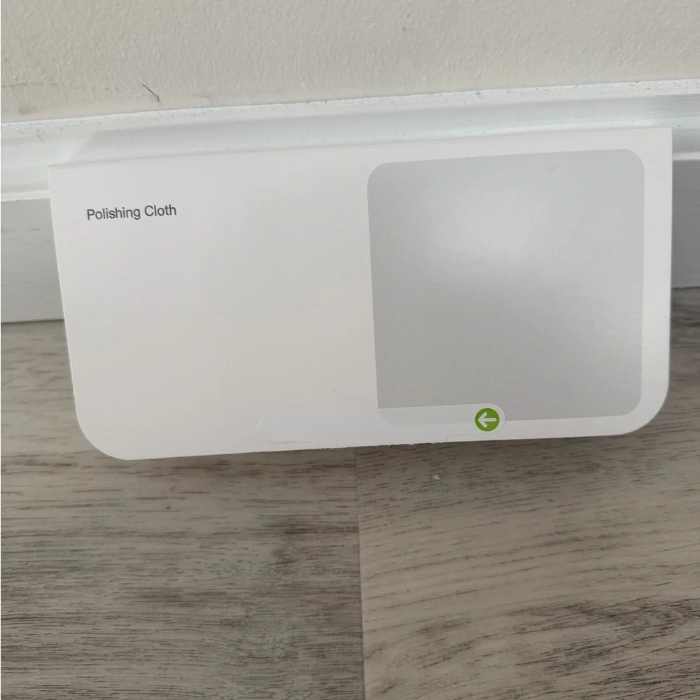 Apple cleaning cloth
